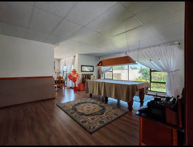 4 BEDROOM HOUSE FOR SALE IN THREE RIVERS EAST